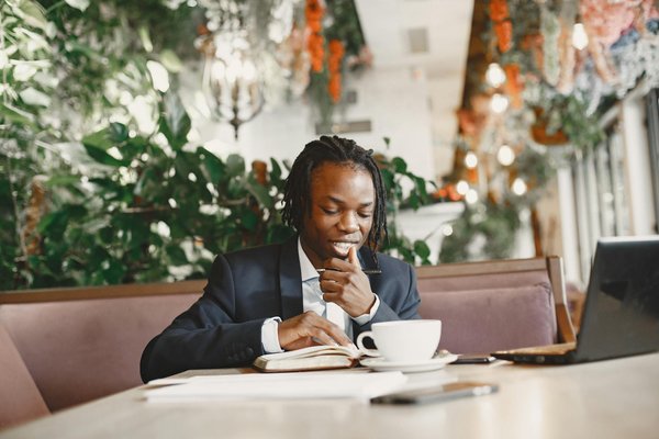 Découvrez comment le panneau solaire photovoltaïque transforme votre quotidien